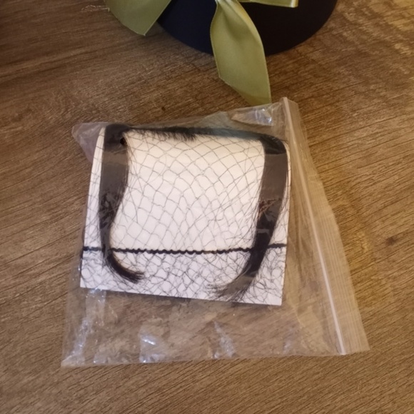 Human Hair Bangs Hair Clip, 360° Cover Clip in Bangs, Brown Black - Picture 8 of 12